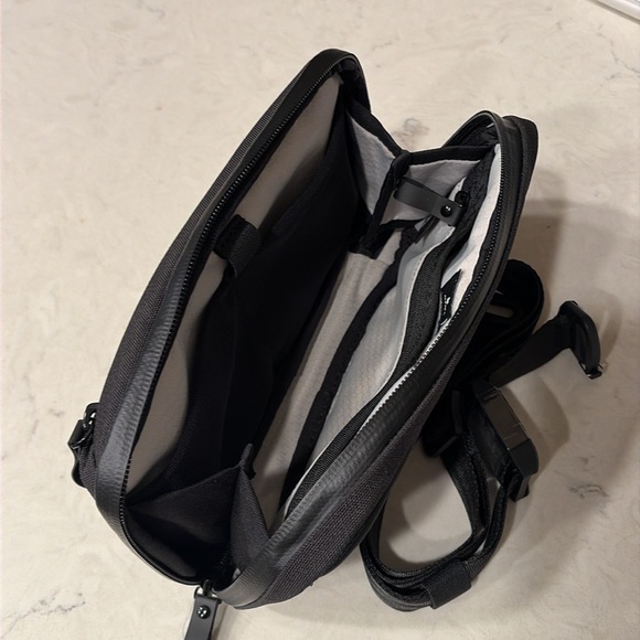 Alpaka Elements Tech Case Mini - Picture 5 of 10